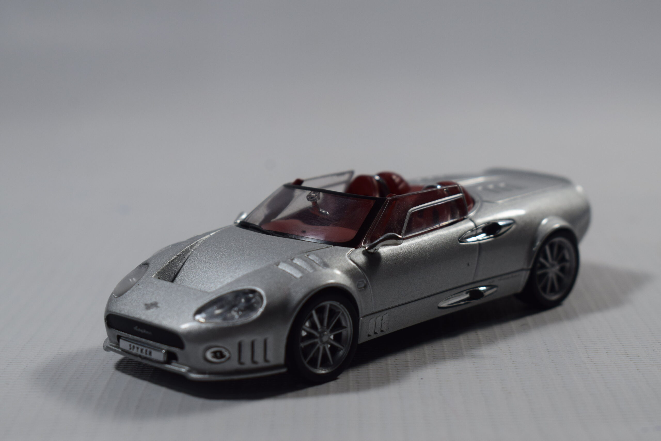 AUTO SPYKER C12 SPYDER 2008 - Imagen 4