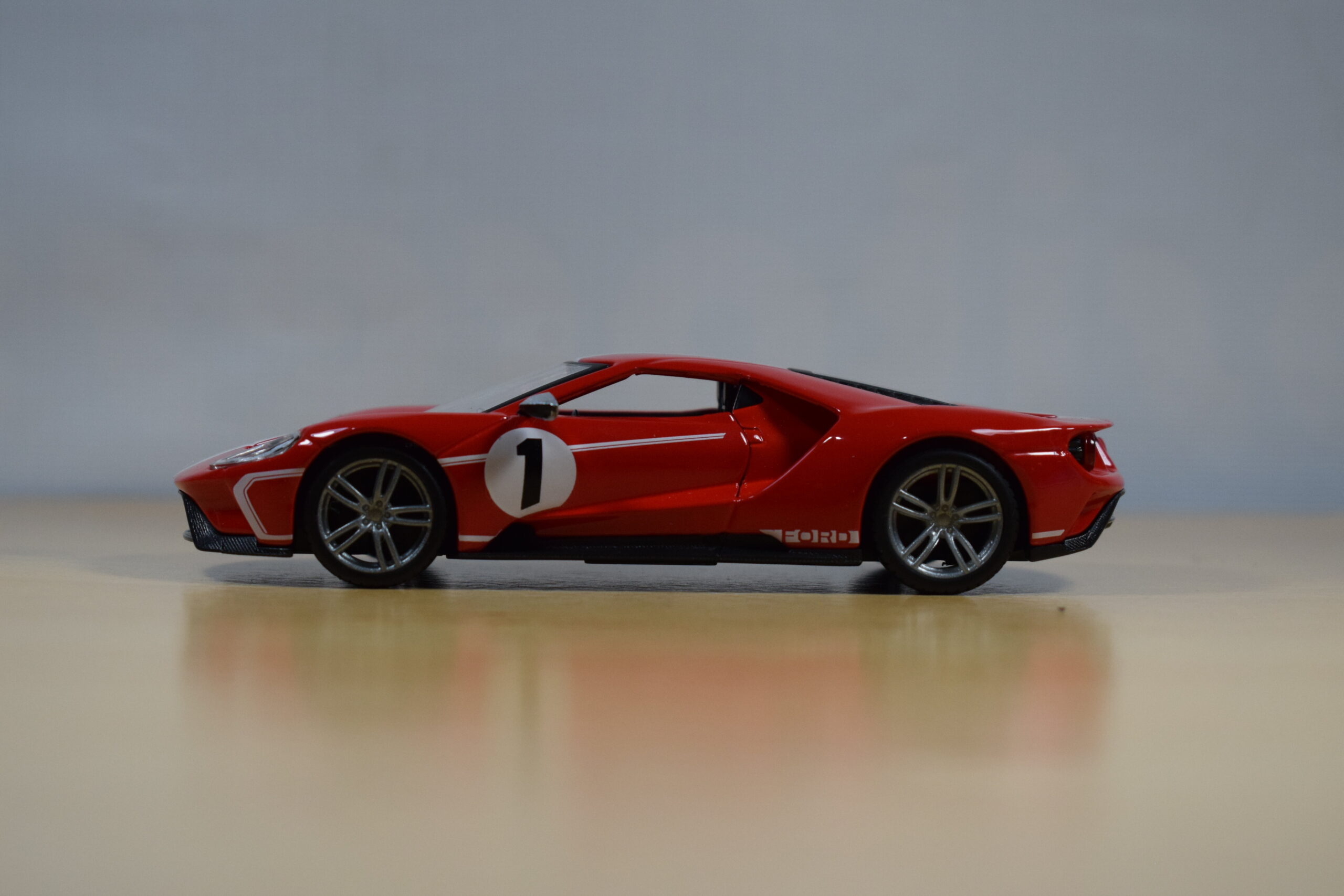 AUTO DE COMPETENCIA FORD GT N°1 2018