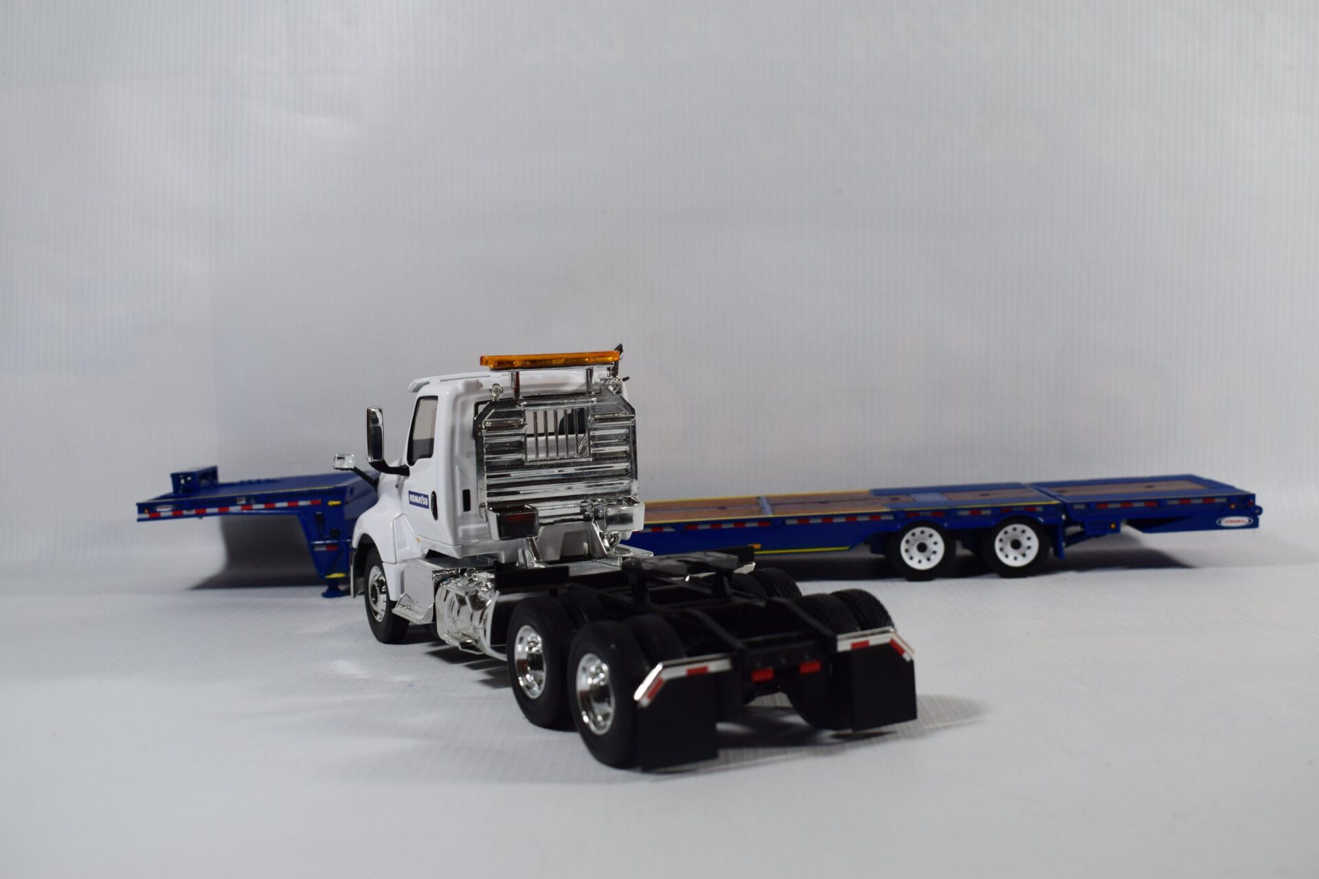 CAMION CAMABAJA INTERNATIONAL LT DAY CAB - Imagen 6
