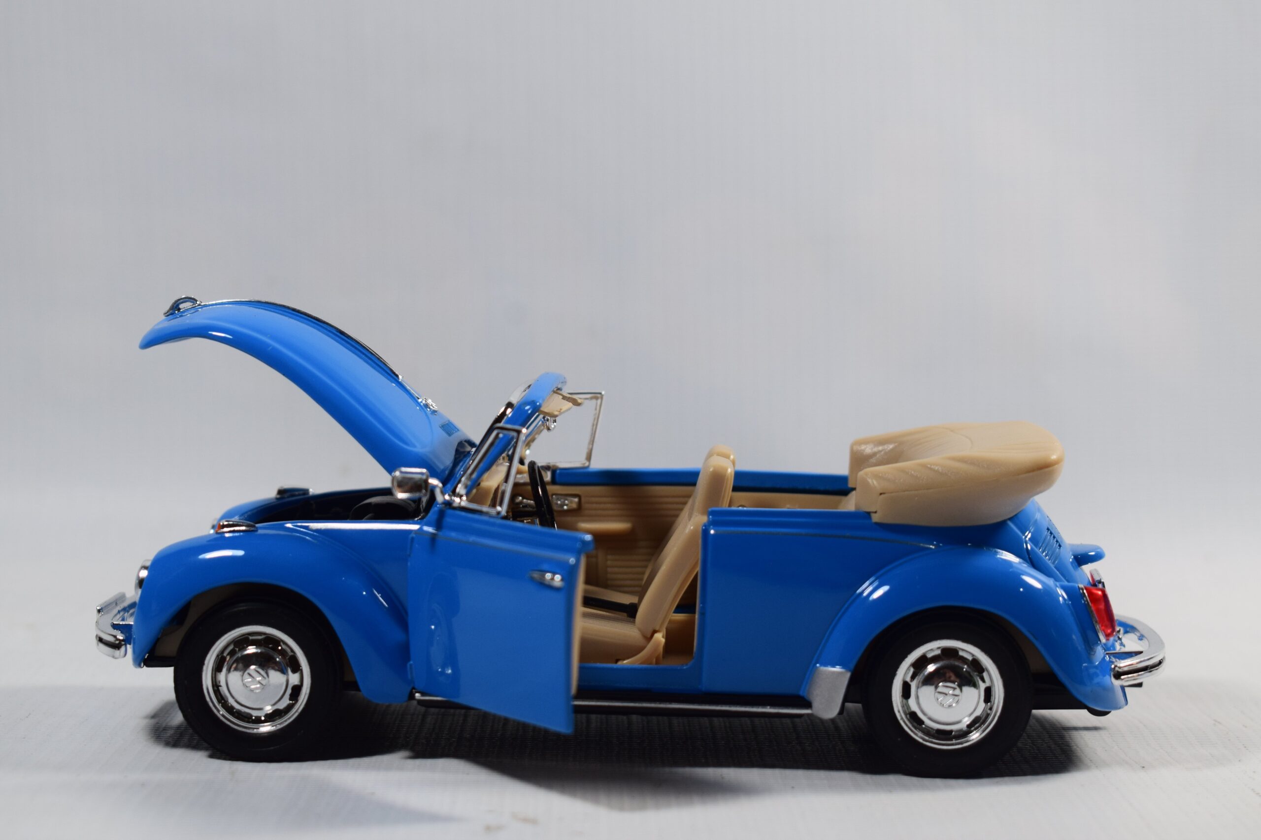 AUTO CONVERTIBLE VOLKSWAGEN BEETLE CABRIOLET - Imagen 6