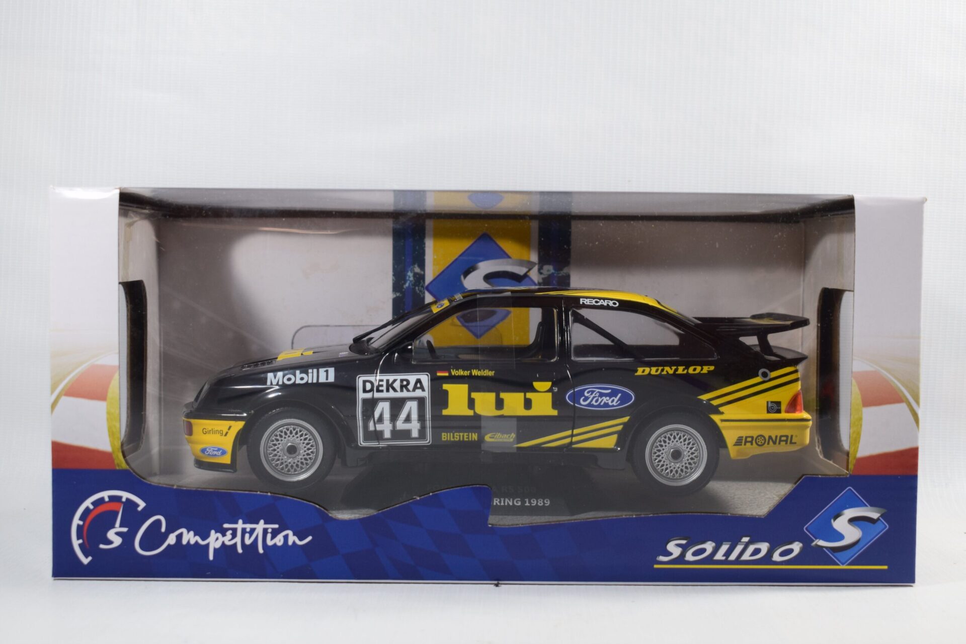 AUTO DE COMPETENCIA FORD SIERRA RS500 1989 - Imagen 2