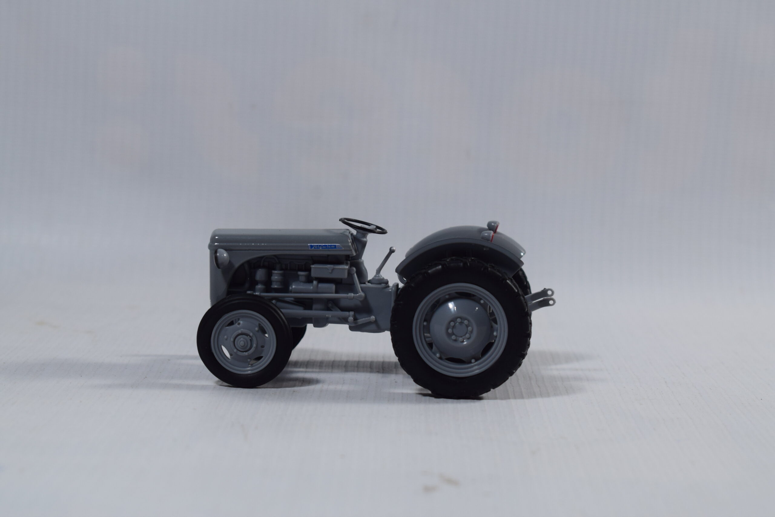 TRACTOR AGRICOLA FERGURSON TE-20 - Imagen 3