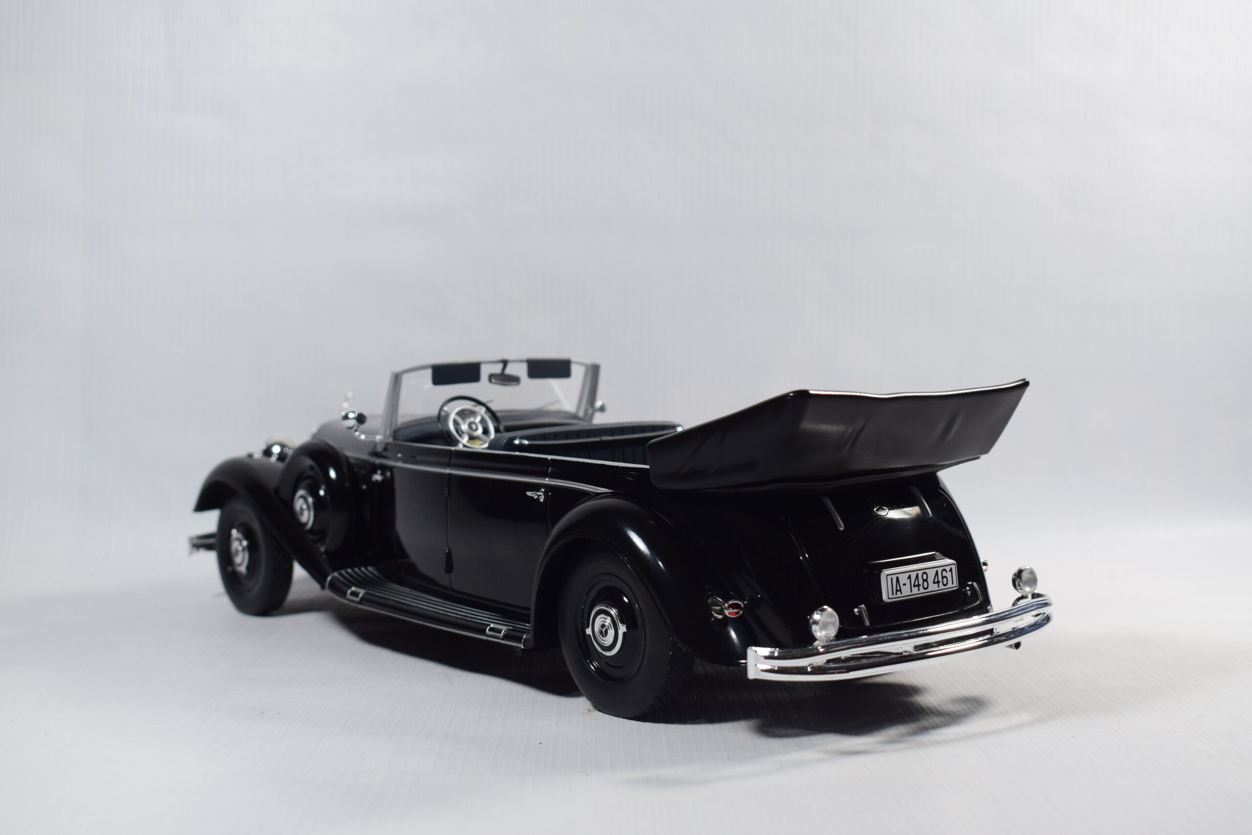 AUTO MERCEDES BENZ 770 (W150) CABRIOLET - Imagen 6