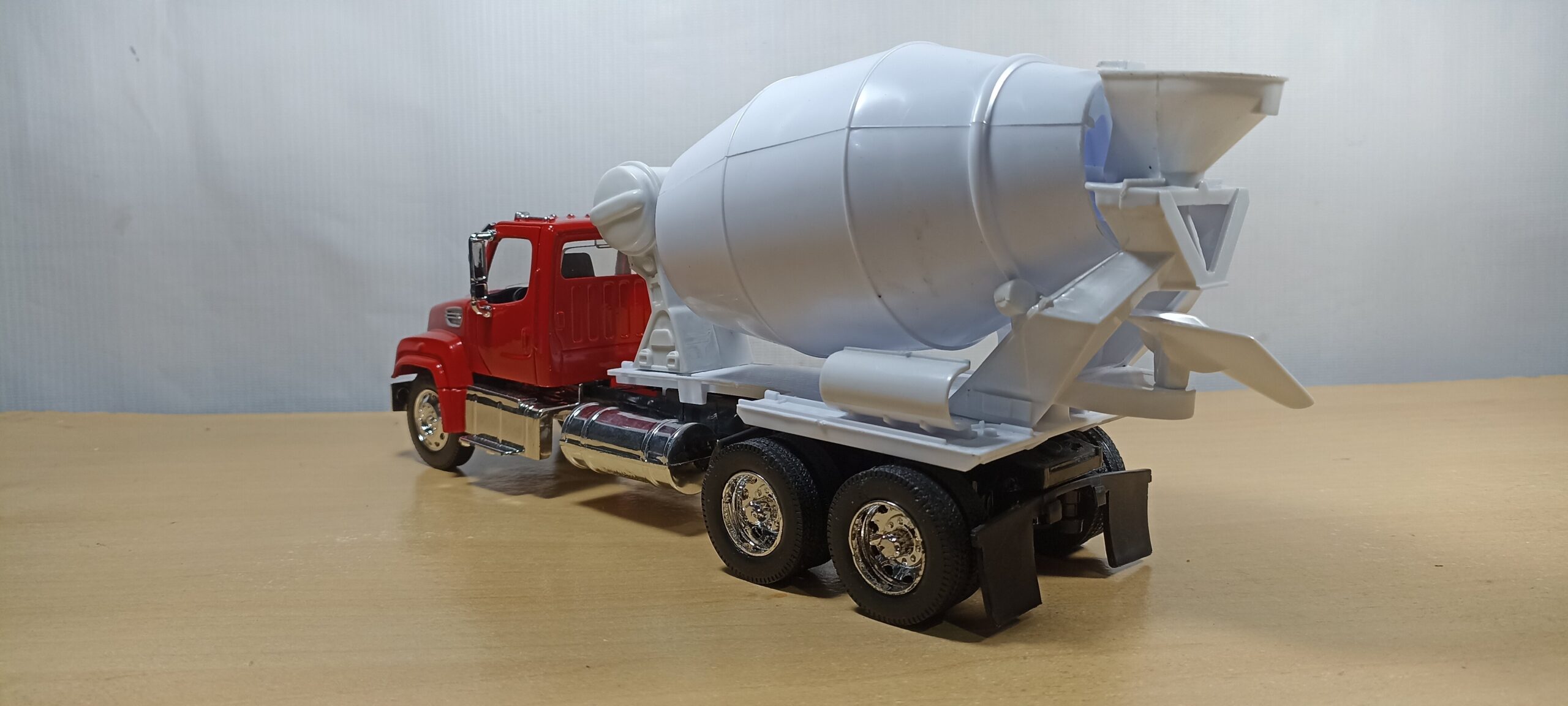 CAMION MIXER FREIGHTLINER 114SD - Imagen 6