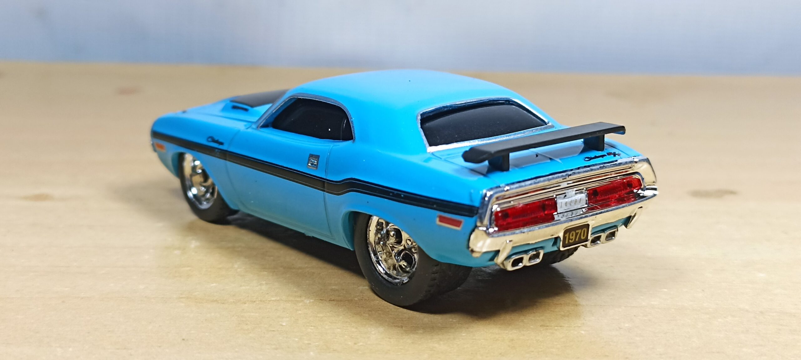 AUTO DODGE CHALLENGER R/T 383 1970 - Imagen 5