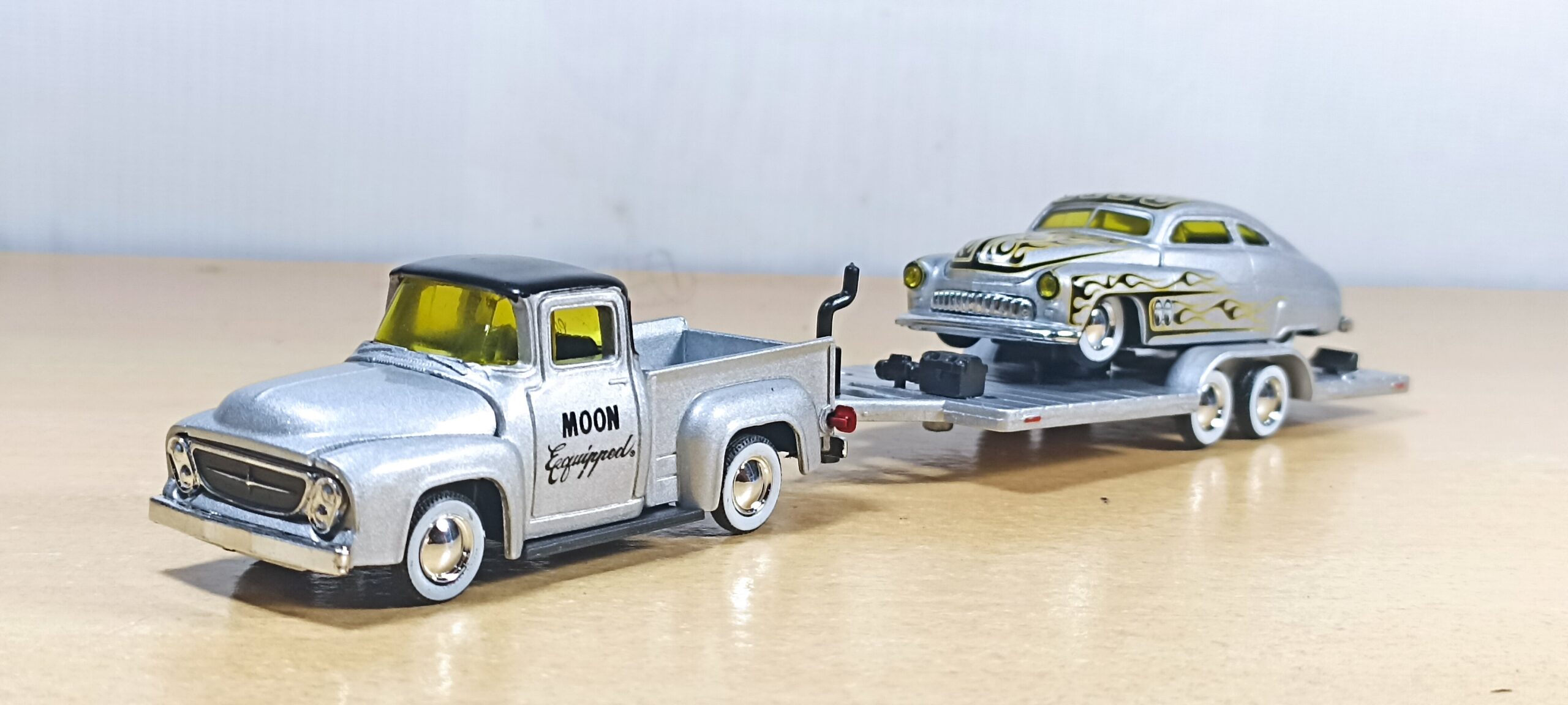 CAMIONETA CON TRAILER FORD F-100 1956 AUTO MERCURY CUSTOM 1949 - Imagen 5