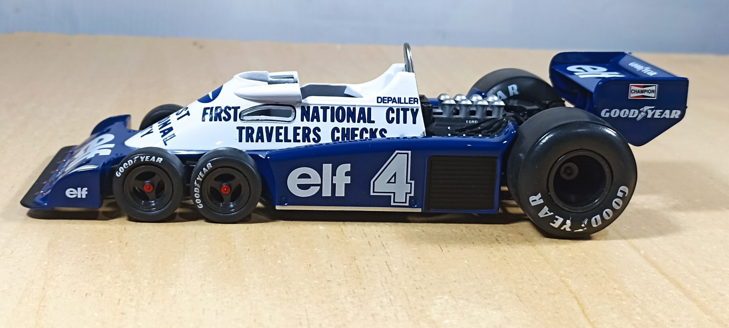 AUTO DE COMPETENCIA TYRRELL P34 Nº4 - Imagen 3