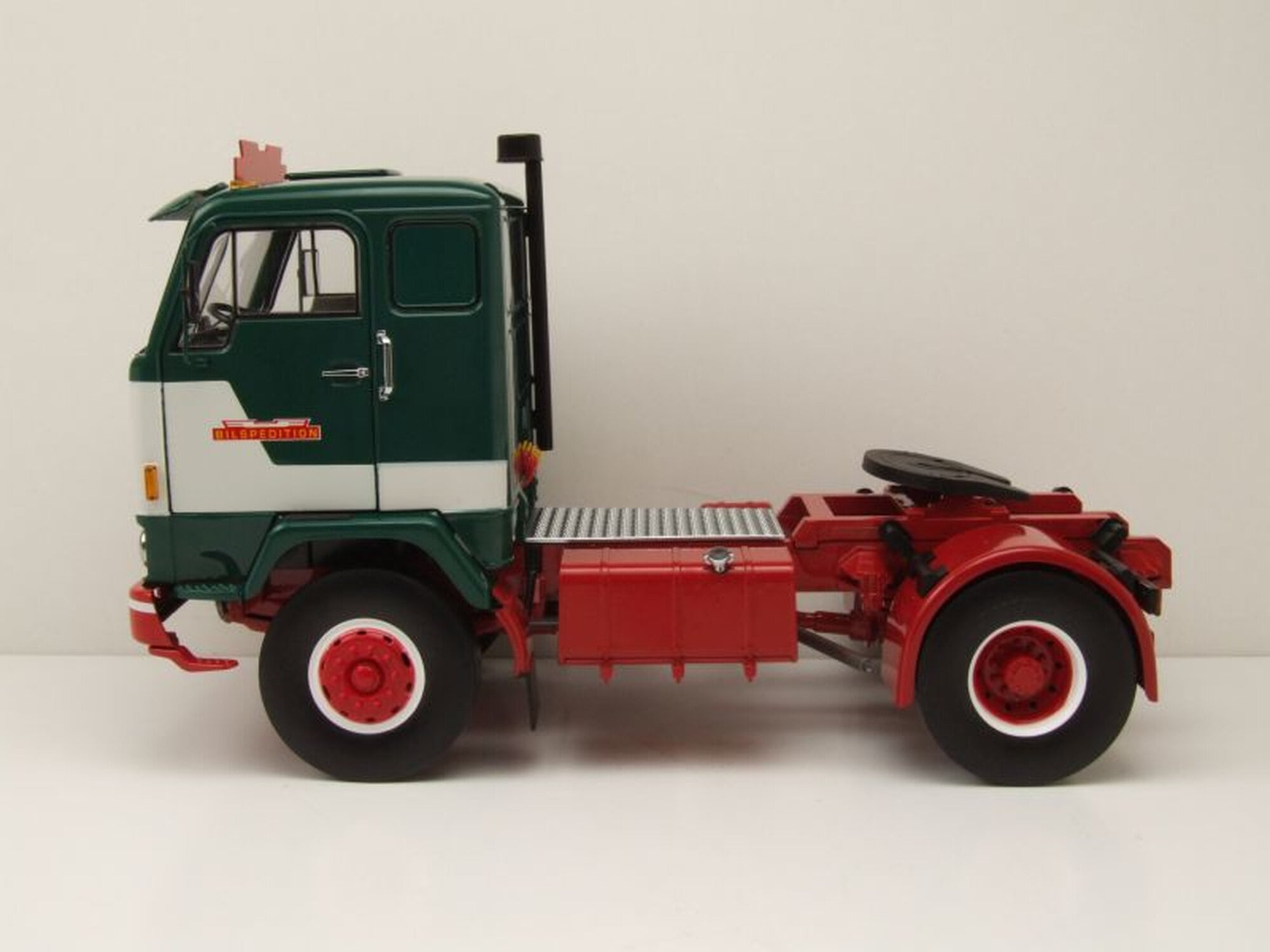 CABEZA TRACTORA VOLVO F88 BILSPEDITION 1971 - Imagen 3