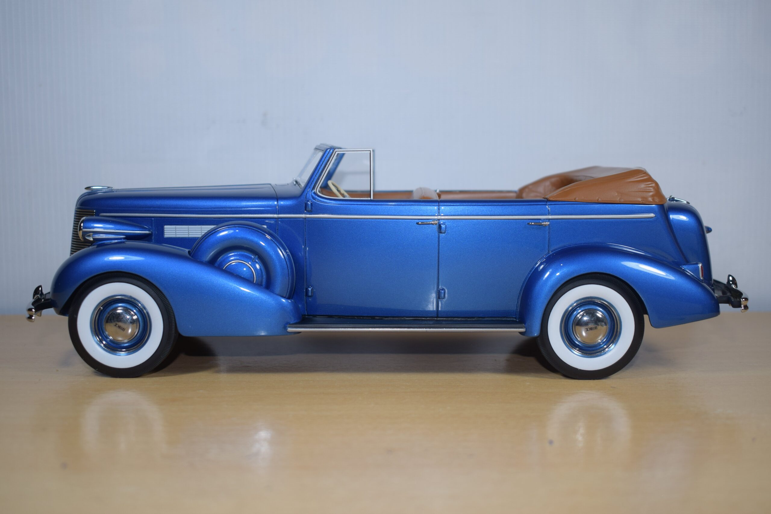 AUTO CLASICO BUICK ROADMASTER 80C - Imagen 3