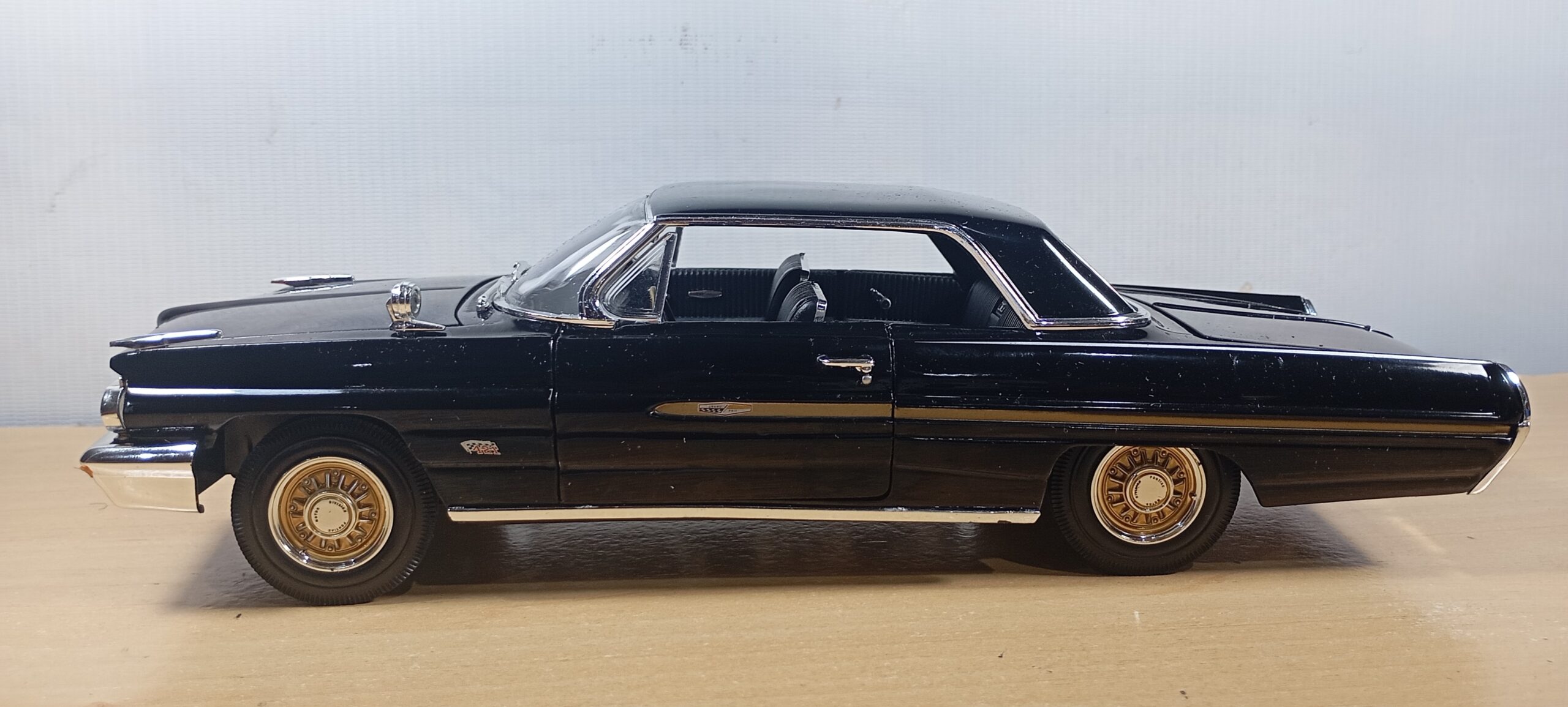 AUTO CLASICO PONTIAC GRAND PRIX 1962 - Imagen 2