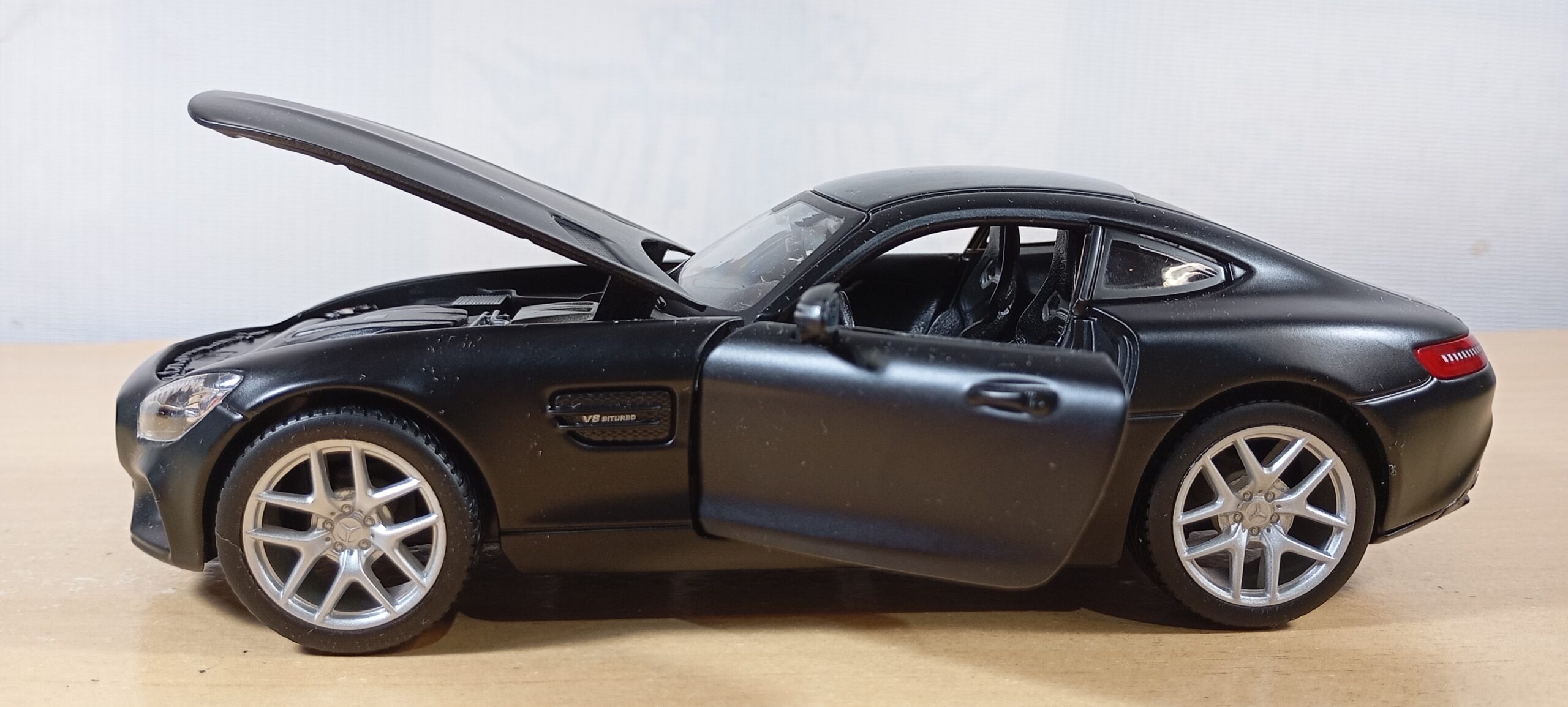 AUTO MERCEDES BENZ AMG GT - Imagen 7
