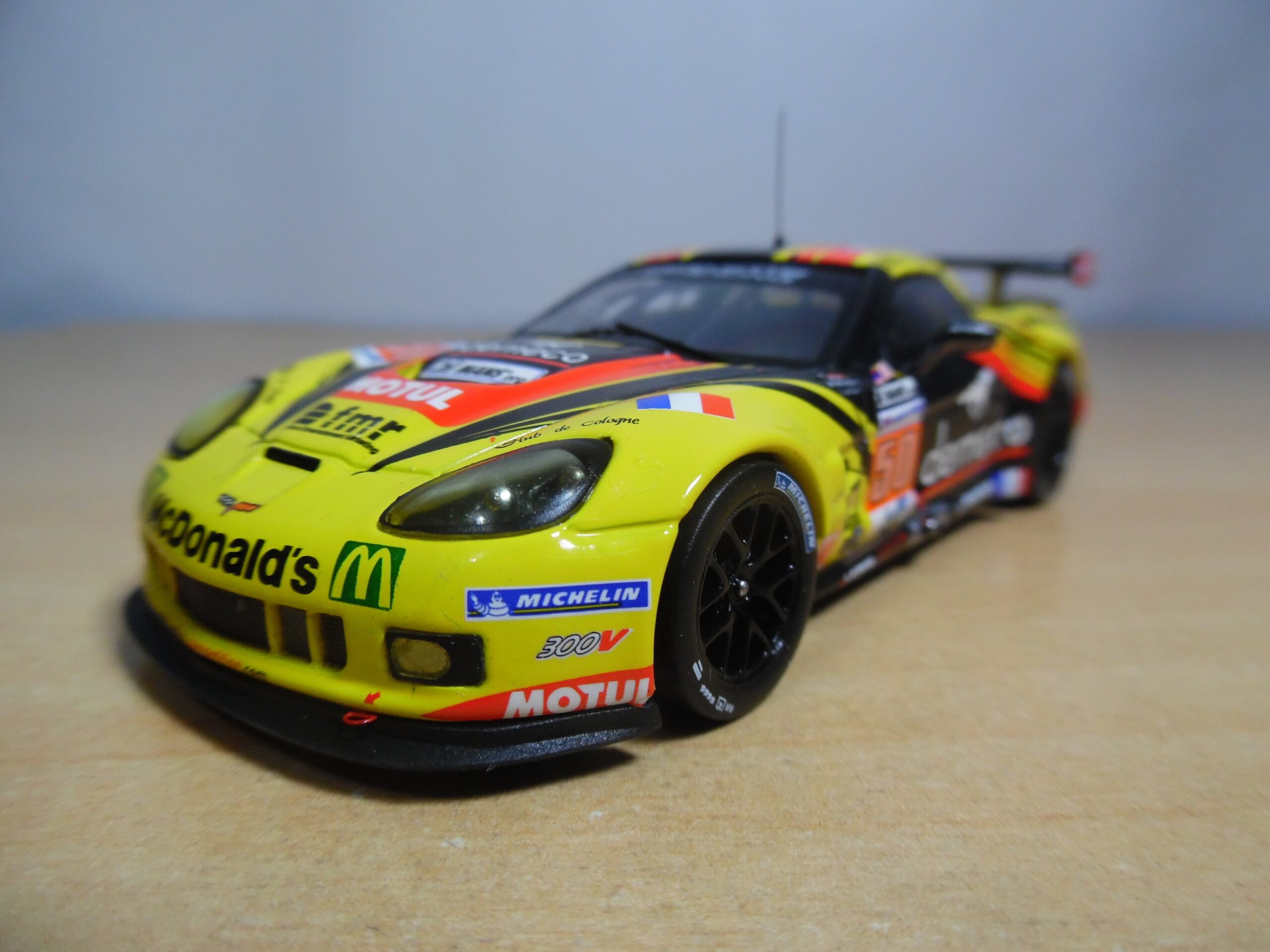 AUTO DE COMPETENCIA CHEVROLET CORVETTE C6 ZRI Nº50