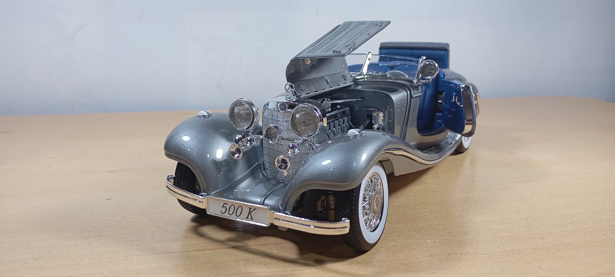 AUTO CLASICO MERCEDES BENZ 500K SPECIAL ROASTER 1936