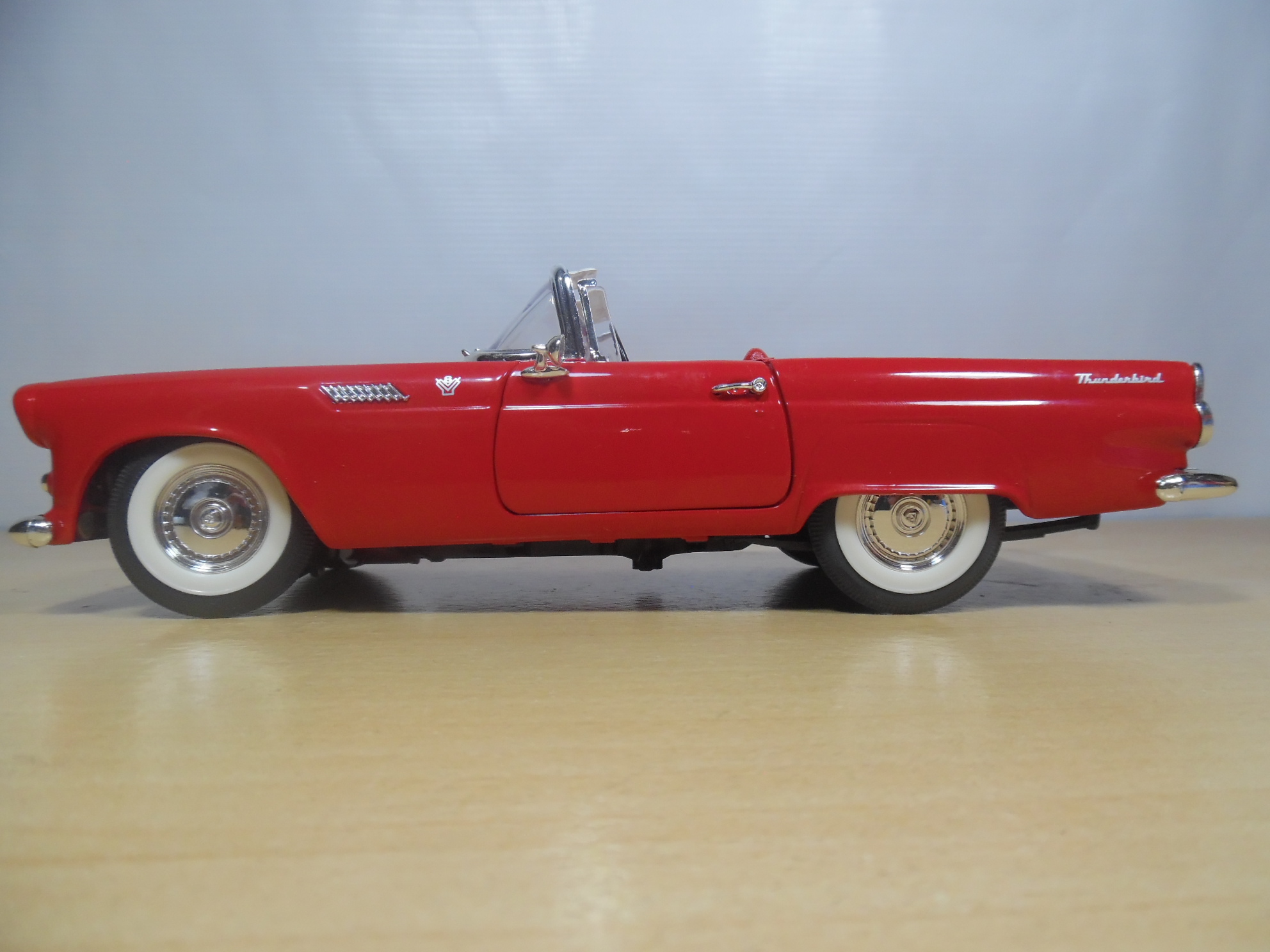 AUTO CLASICO FORD THUNDERBIRD 1955 - Imagen 3