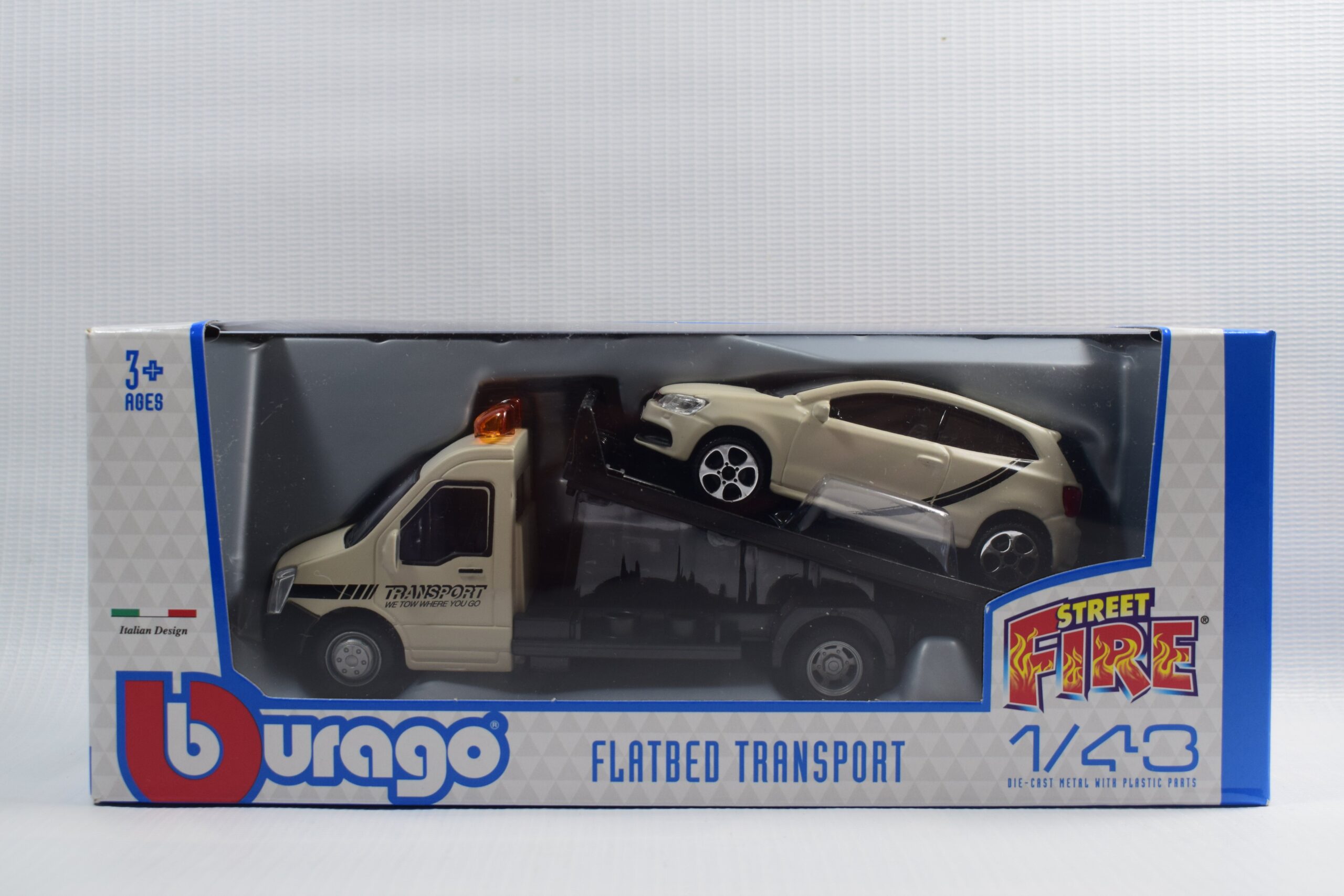 CAMION DE AUXILIO IVECO CON AUTO VOLSWAGEN POLO GTI - Imagen 2